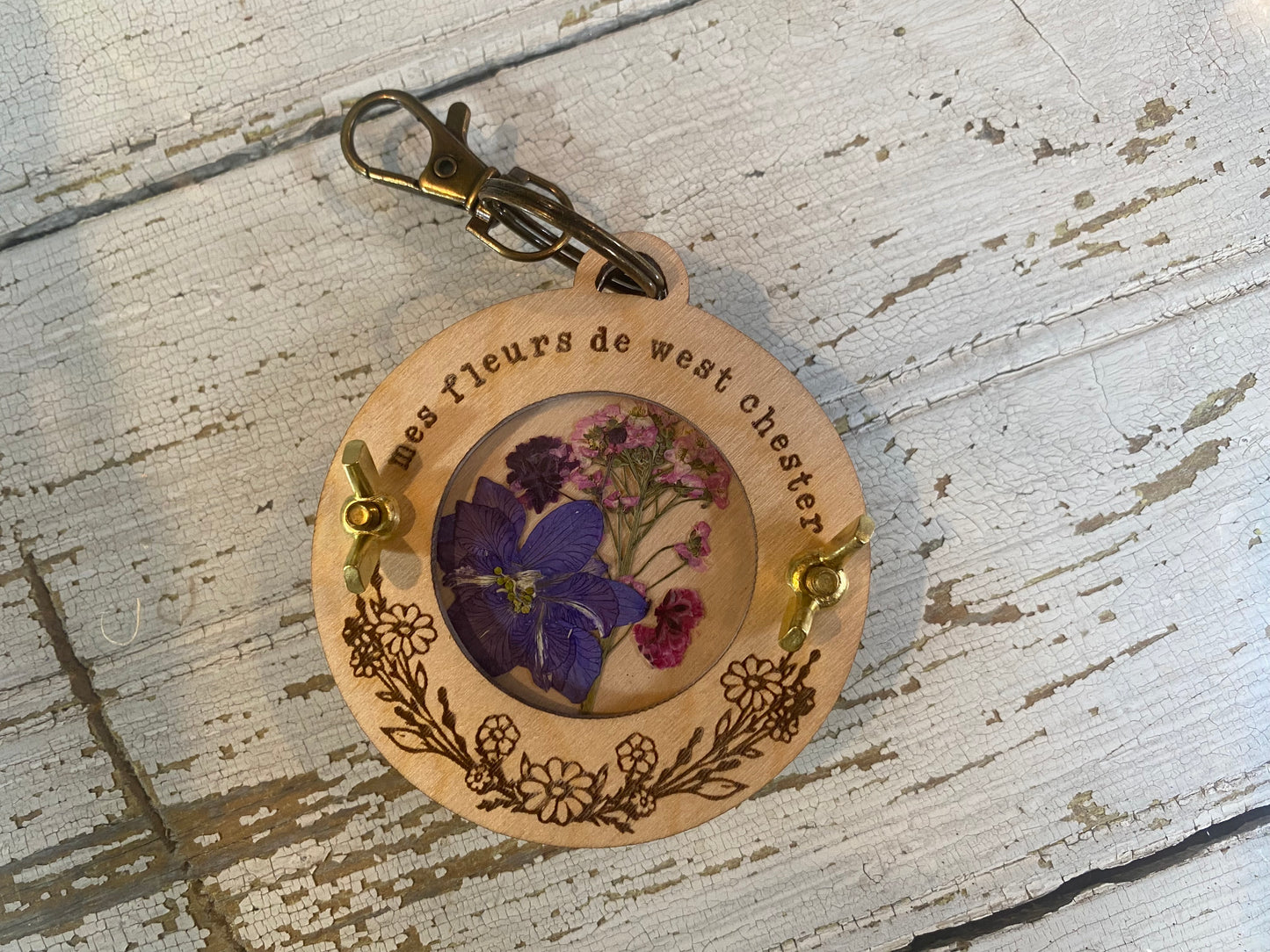Flower Press Keychain is Pocket Sized & Attaches to Backpack  (WHOLESALE ONLY)